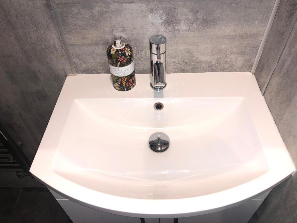 10 Large Elegant Studio - Prime Location - Comfortable - Private Brighton Eksteriør bilde