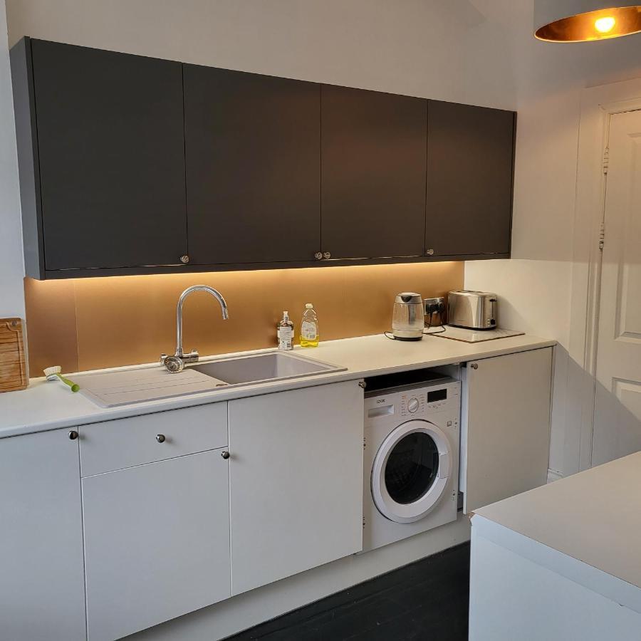 10 Large Elegant Studio - Prime Location - Comfortable - Private Brighton Eksteriør bilde