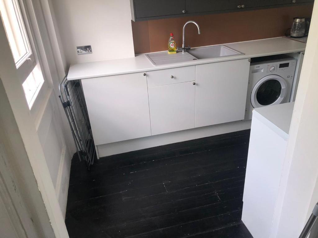 10 Large Elegant Studio - Prime Location - Comfortable - Private Brighton Eksteriør bilde